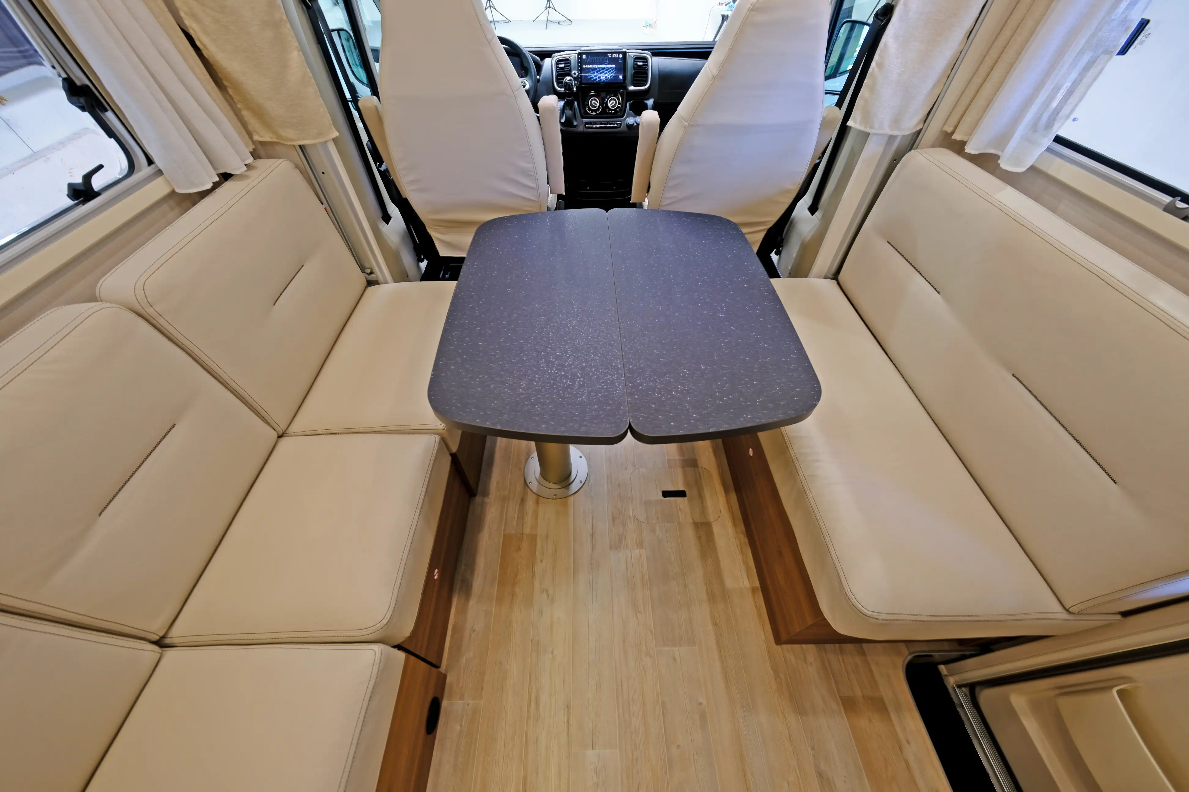 PILOTE P 626 Expression